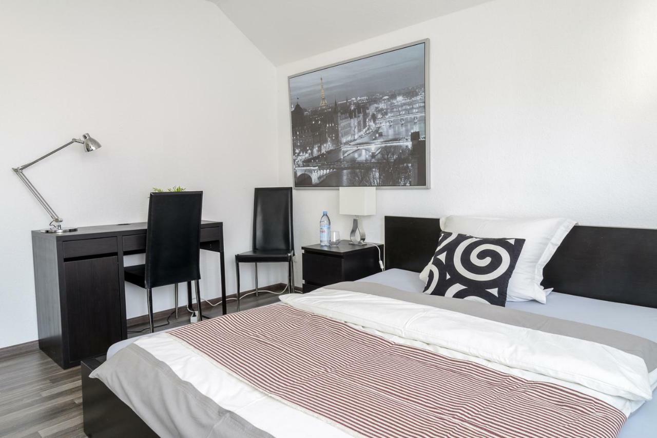 Business Wohnung ++ Hochwertige Ausstattung Paderborn Luaran gambar